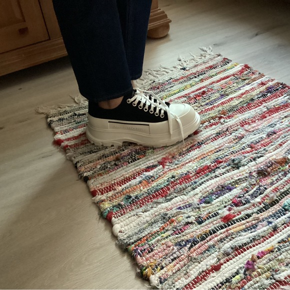 Alexander McQueen Tread Slick Canvas Platform Sneakers, Size 41 - Picture 14 of 14